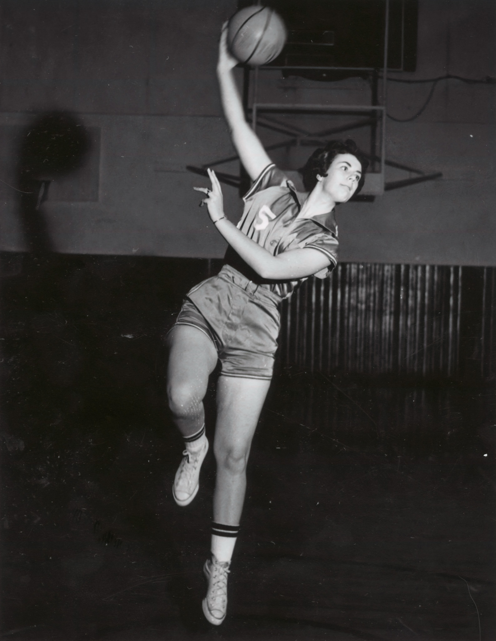 Women's basketball 43