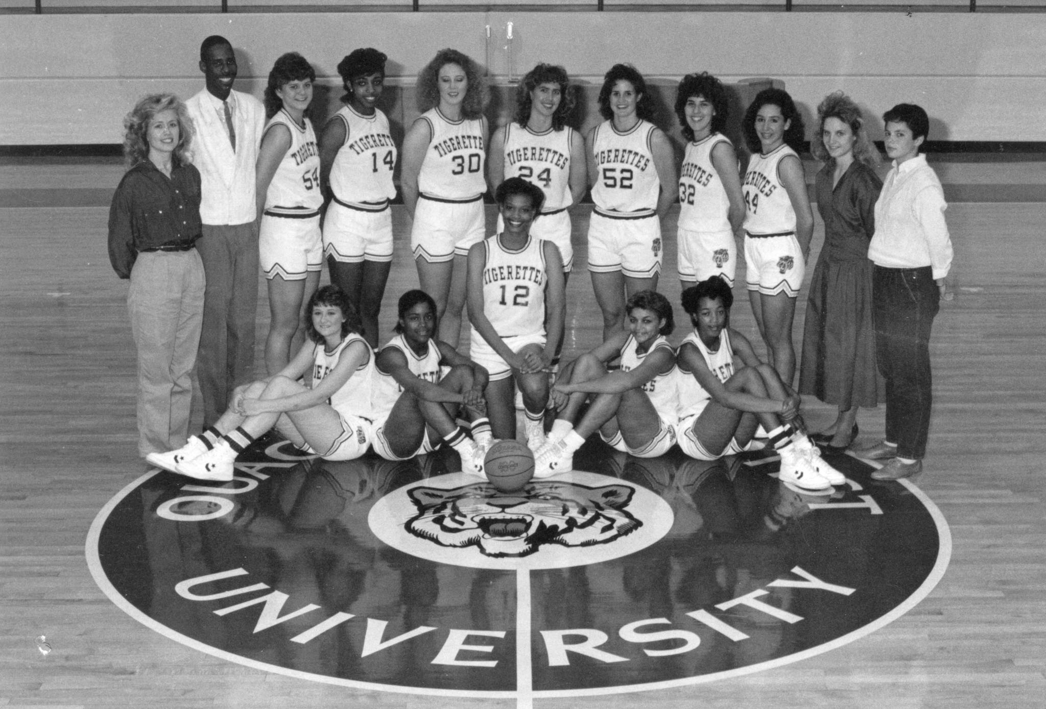 Women's basketball 51