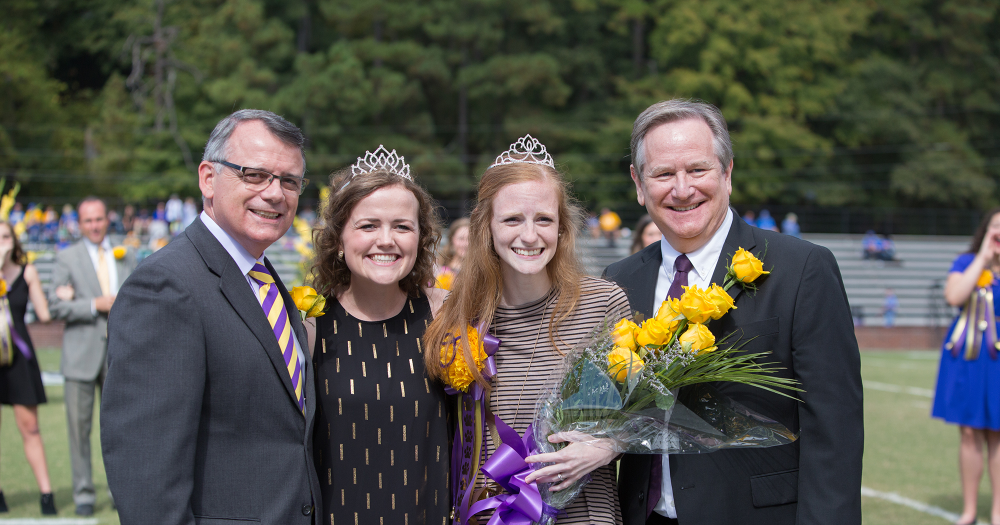 Ouachita crowns Abby Root as 2016 Homecoming Queen.