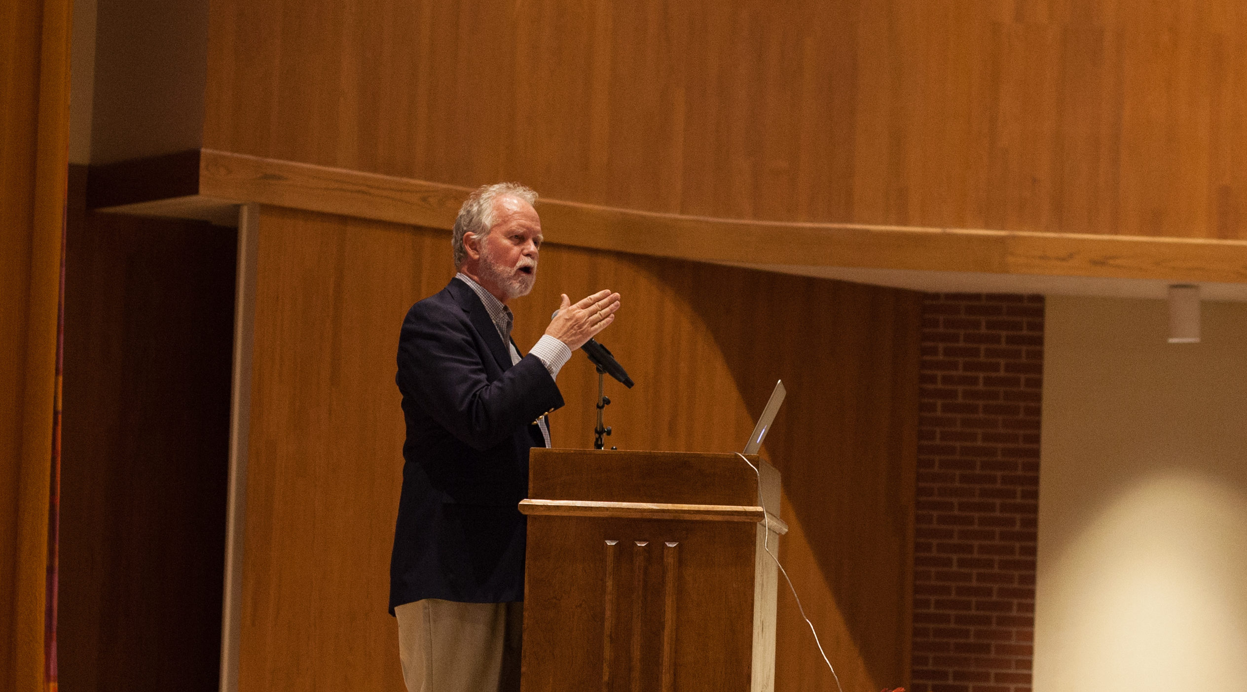 Dr. Steven Garber presents lecture “Meaningful Work for the Common Good” at Ouachita.