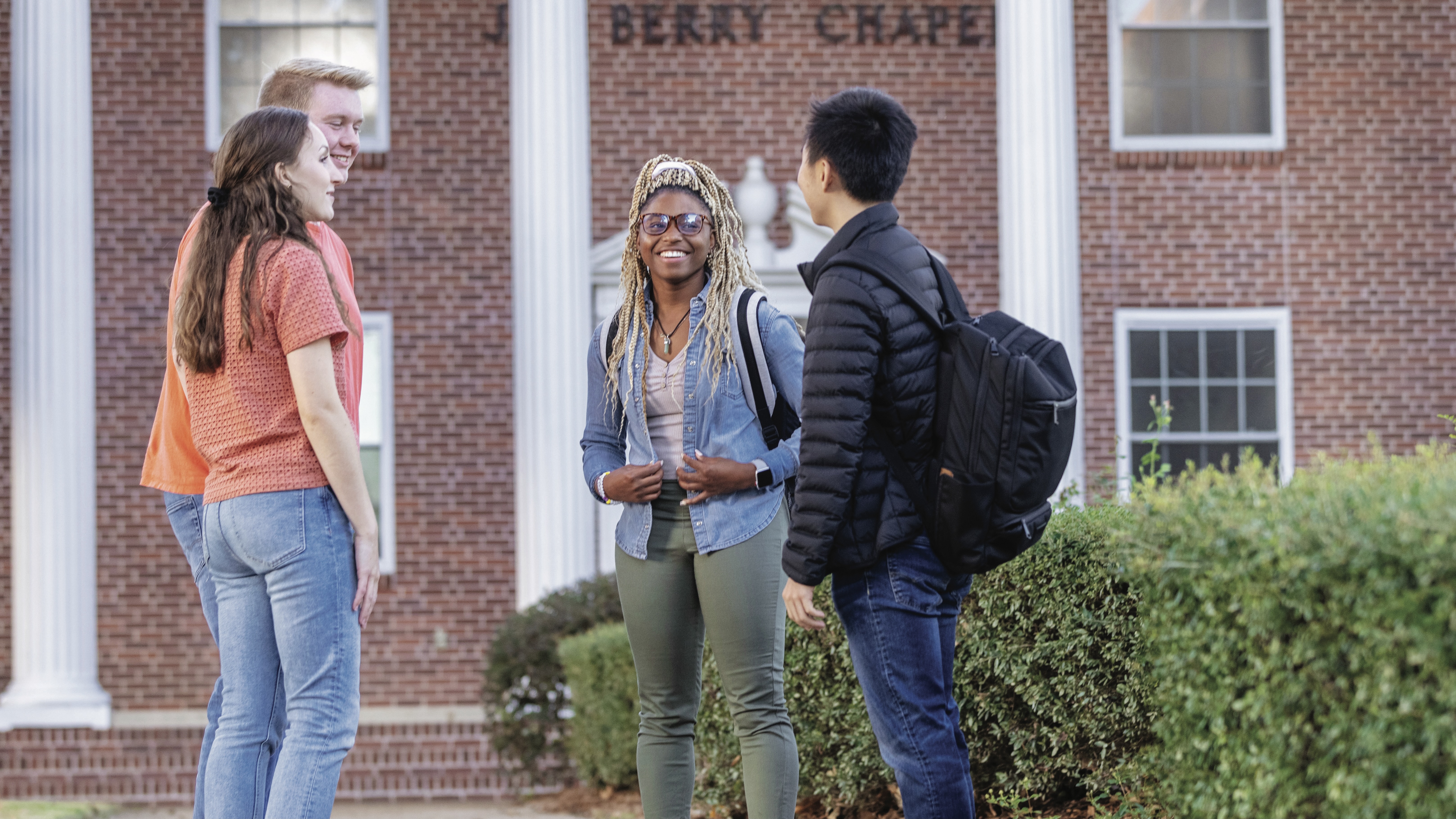 Ouachita students outside