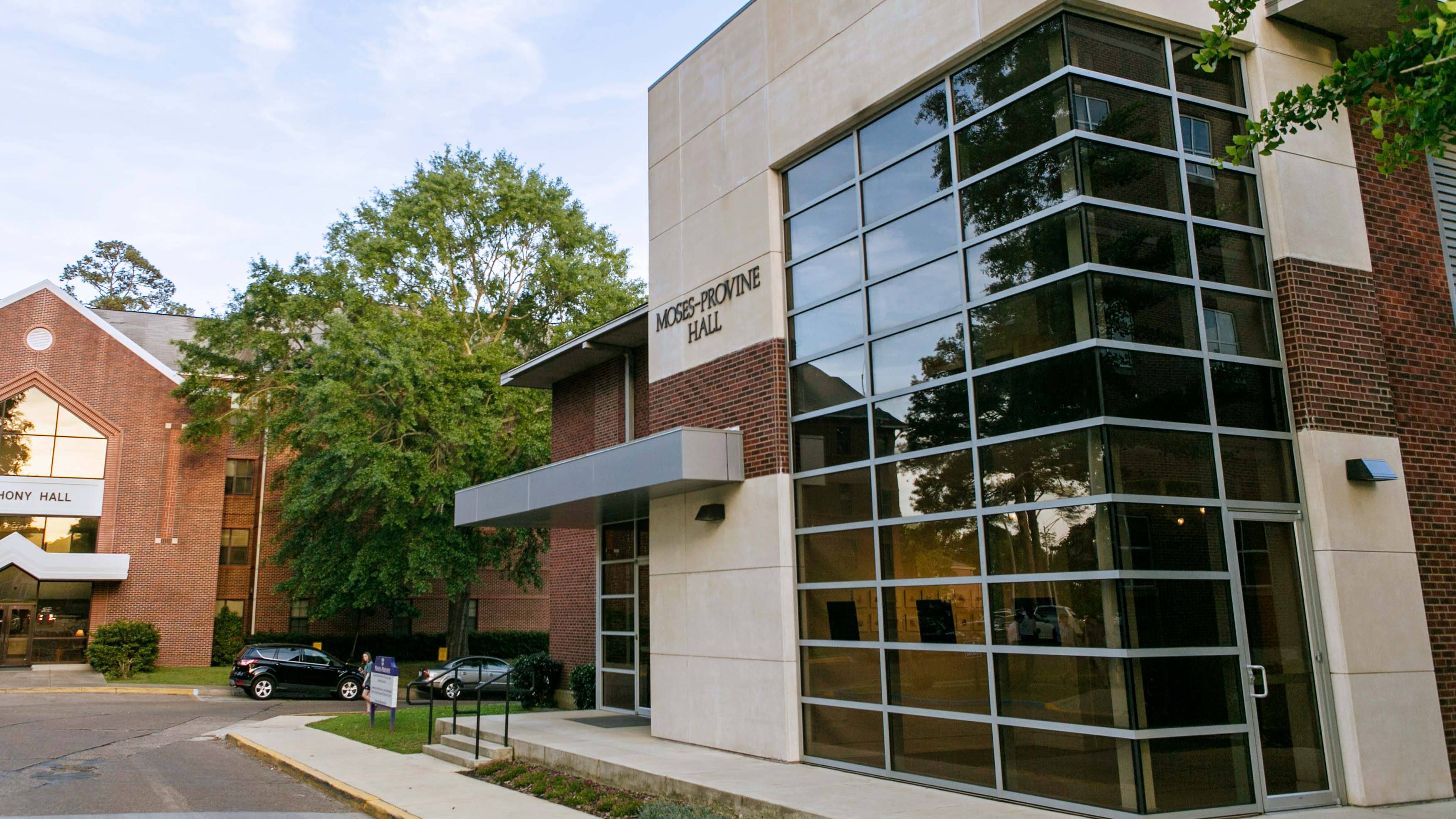 Moses-Provine Hall on the campus of Ouachita Baptist University