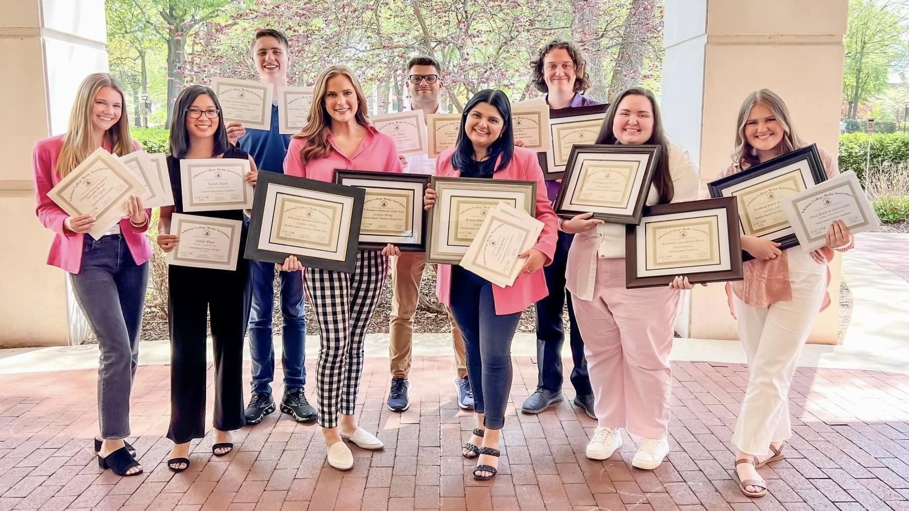 Photo of Los medios estudiantiles de Ouachita fueron premiados entre los mejores a nivel local y nacional